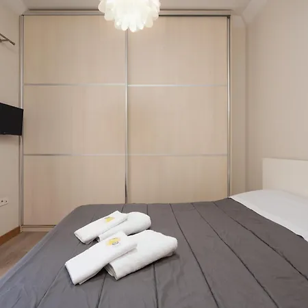 A Place 4u No177 Apartment *